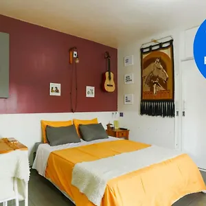 la-casita-bem-gacha.hotels-portoalegre.net/